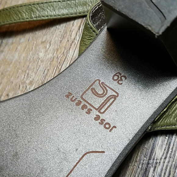 Jose Saenz Size 39 Green Leather Peep Toe Pump Heel Sandal - Picture 5 of 16